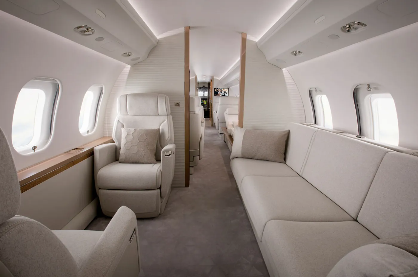 Global 6500 Private Suite