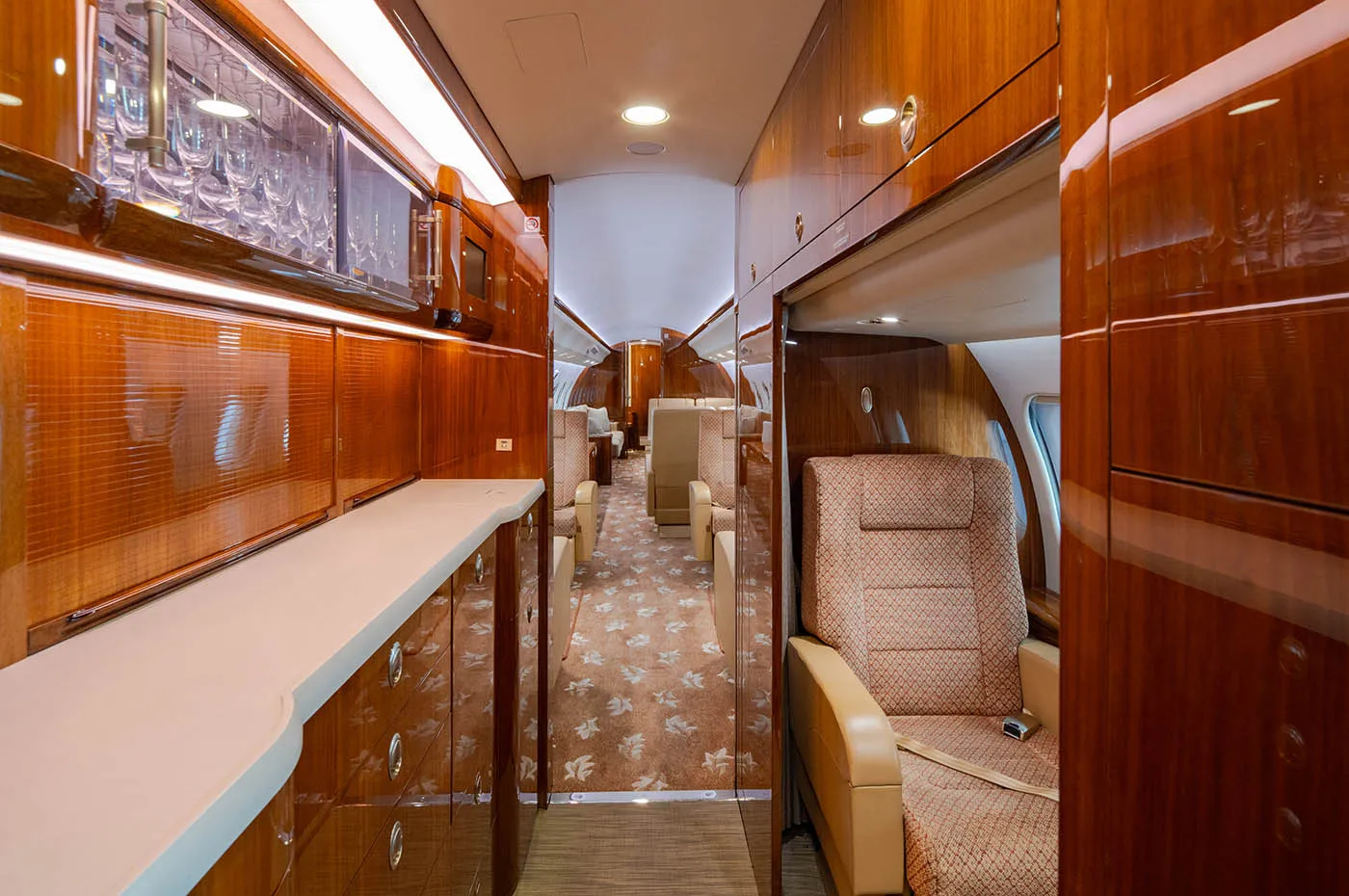 Global Vision 6000 S/N 9785 Galley
