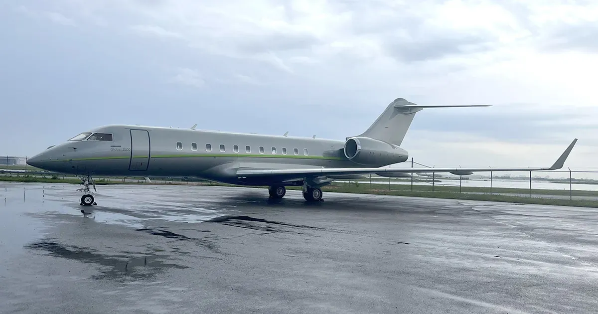 Global 5500 S/N 60040 Exterior