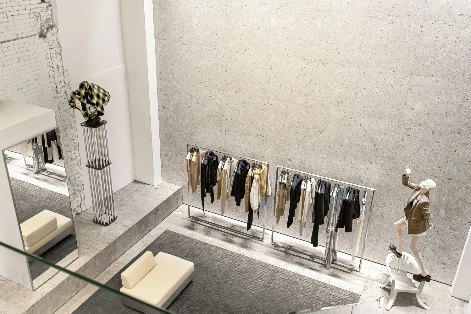 Le magnifique magasin phare de Givenchy à Soho.