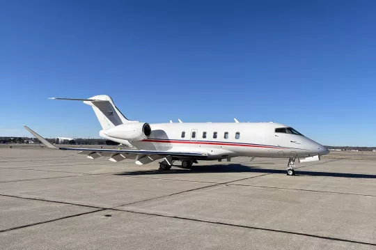 Challenger 350 20649 Exterior